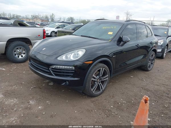 2013 PORSCHE CAYENNE DIESEL