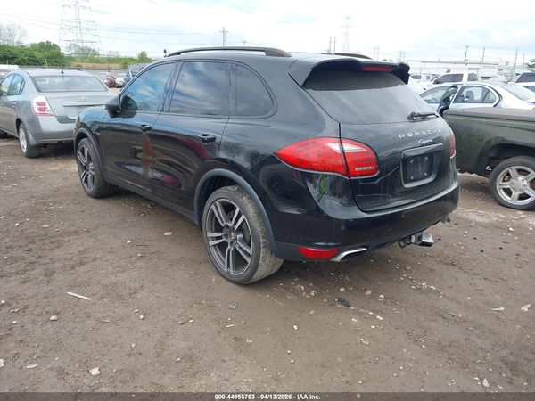 2013 PORSCHE CAYENNE DIESEL