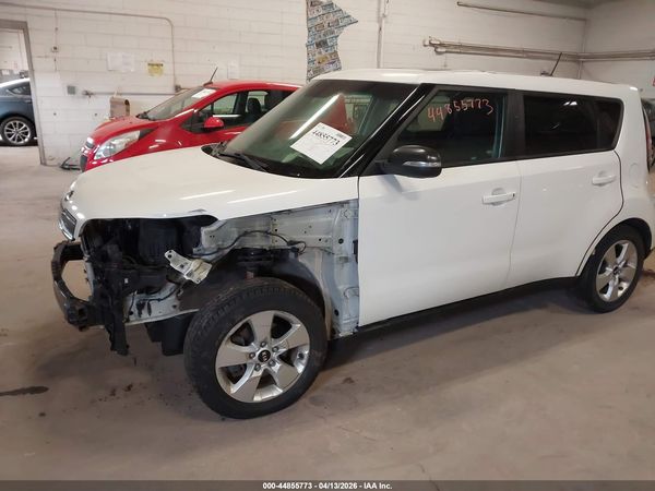 2018 KIA SOUL Base