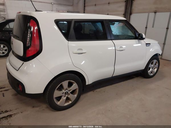 2018 KIA SOUL Base