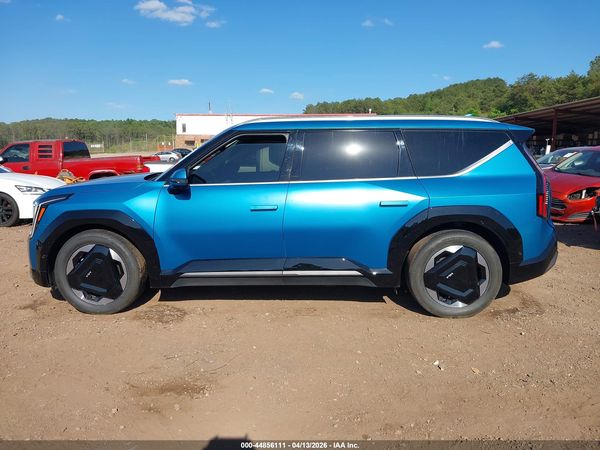 2024 KIA EV9 LAND