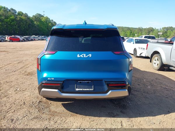 2024 KIA EV9 LAND