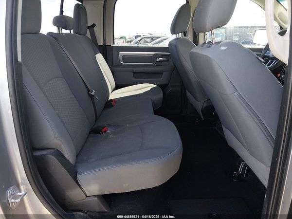 2020 RAM 1500 CLASSIC SLT  4X4 6'4 BOX