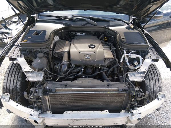 2017 MERCEDES-BENZ GLC 300 4MATIC