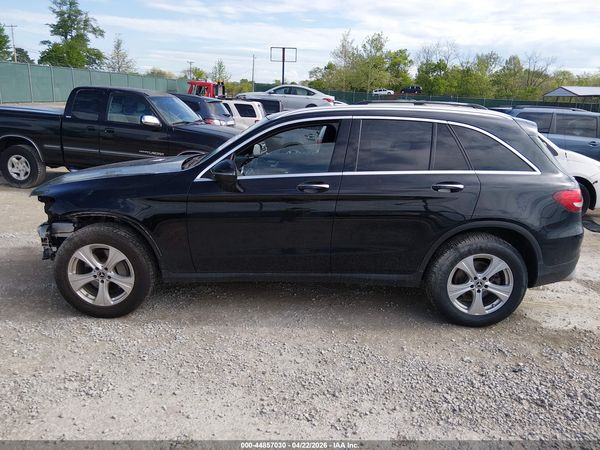 2017 MERCEDES-BENZ GLC 300 4MATIC