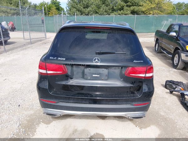 2017 MERCEDES-BENZ GLC 300 4MATIC