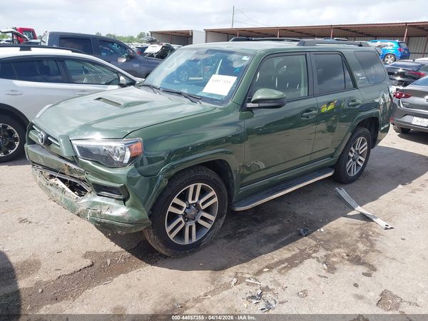 2022 TOYOTA 4RUNNER TRD SPORT