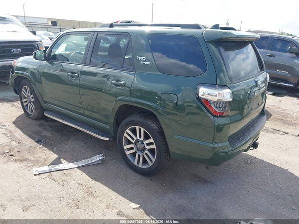 2022 TOYOTA 4RUNNER TRD SPORT