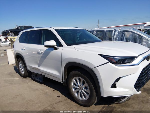 2026 TOYOTA GRAND HIGHLANDER XLE