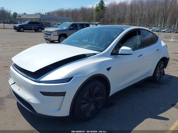 2026 TESLA MODEL Y