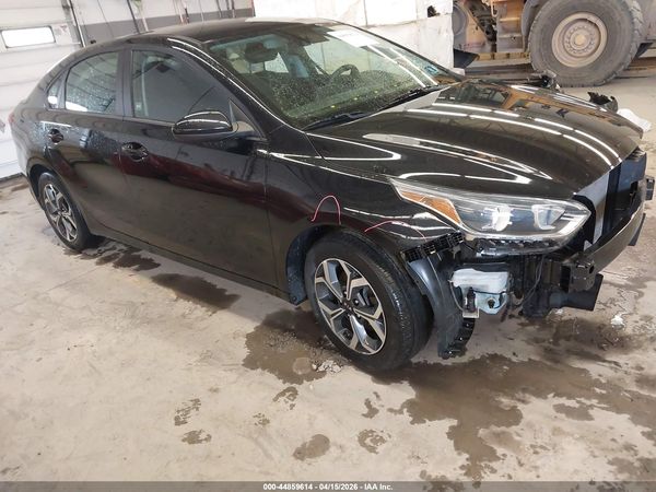 2021 KIA FORTE LXS
