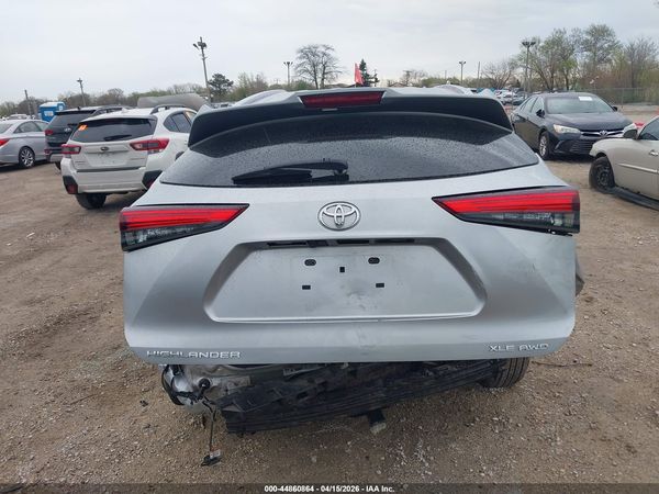 2021 TOYOTA HIGHLANDER XLE
