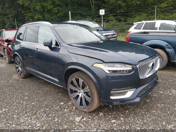 2021 VOLVO XC90