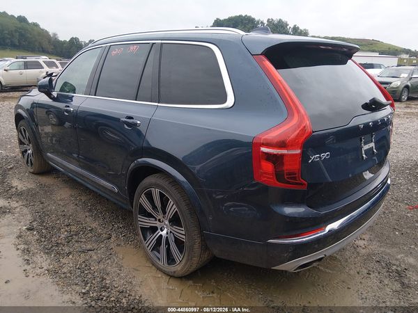 2021 VOLVO XC90