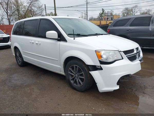 2017 DODGE GRAND CARAVAN SXT — I1