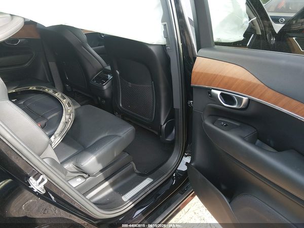 2023 VOLVO XC90 B6 PLUS 7-SEATER