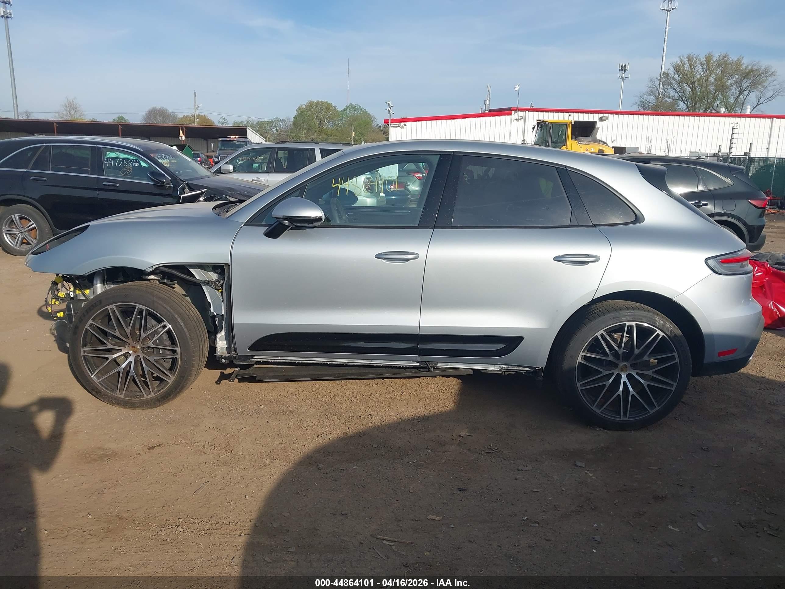 2026 PORSCHE MACAN T