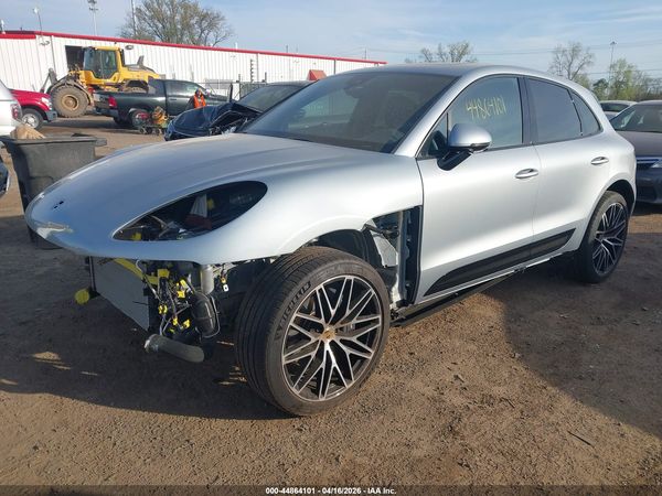 2026 PORSCHE MACAN T
