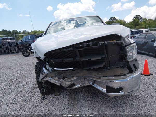 2019 RAM 1500 CLASSIC SLT  4X4 6'4 BOX