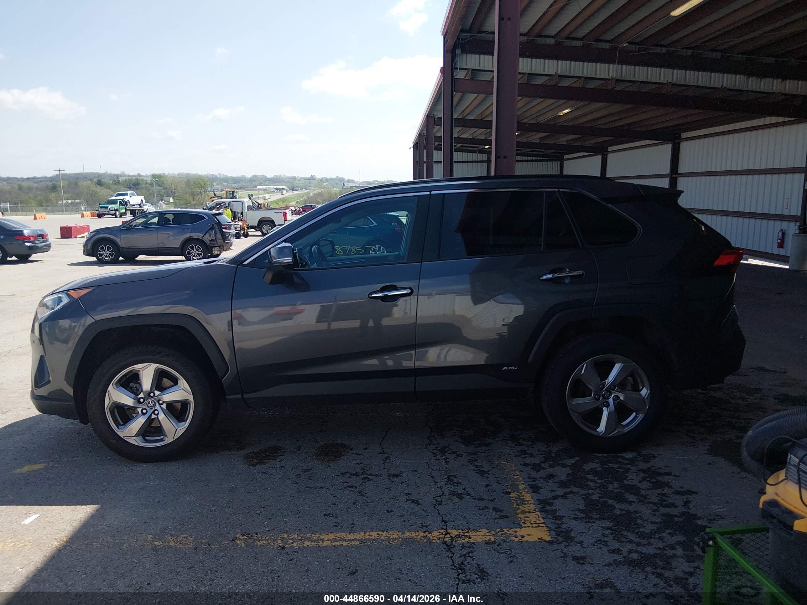 2020 TOYOTA RAV4 HYBRID LIMITED