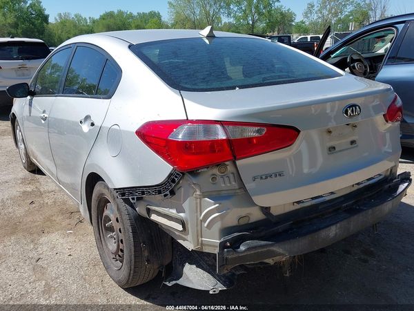 2016 KIA FORTE LX