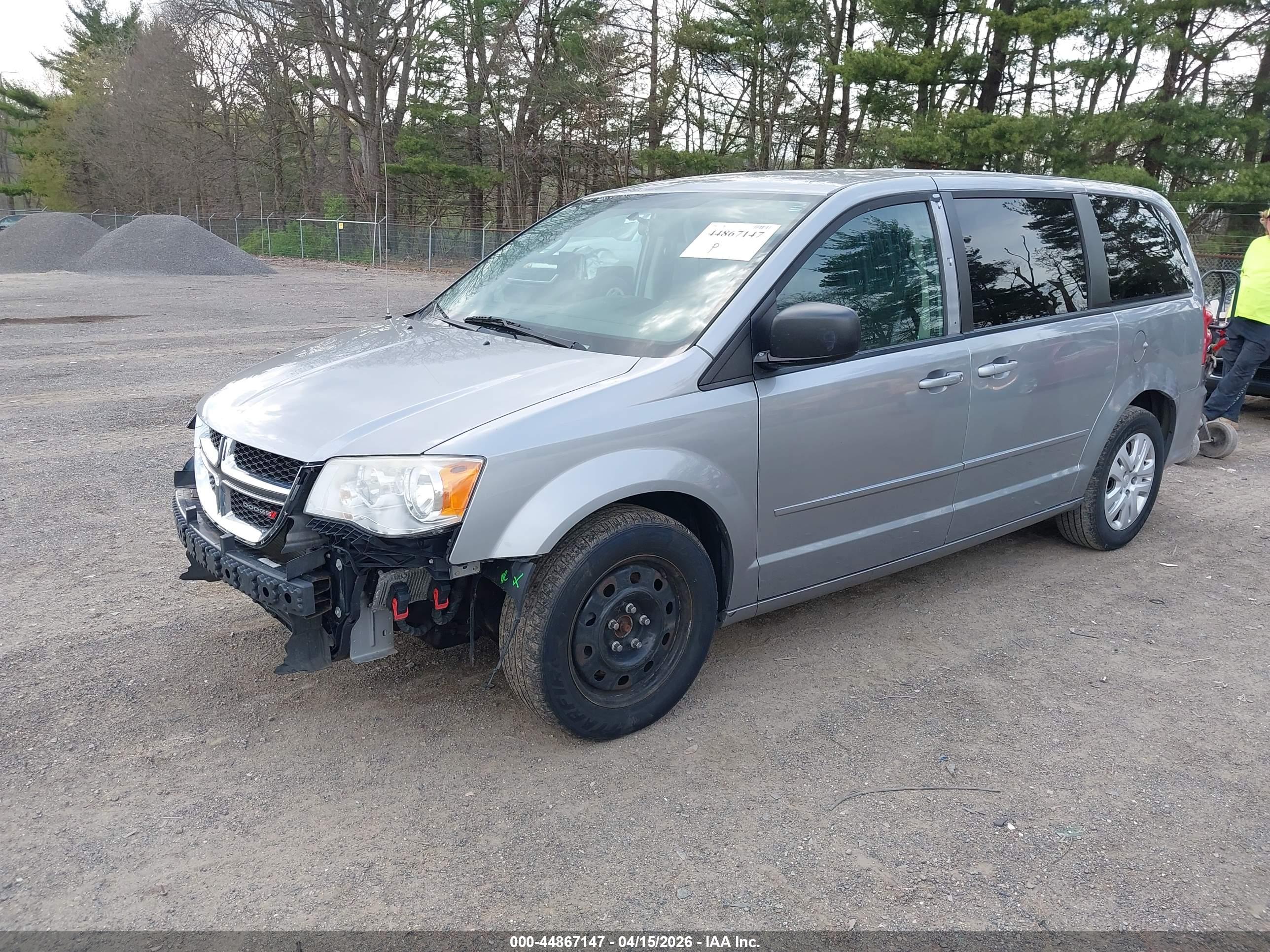 2014 DODGE GRAND CARAVAN SE — I2