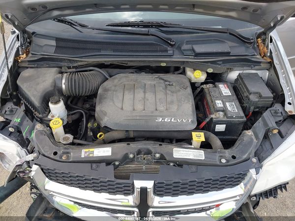 2014 DODGE GRAND CARAVAN SE — I10