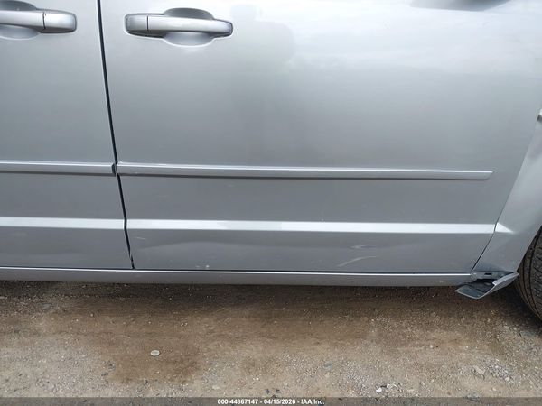 2014 DODGE GRAND CARAVAN SE — I153