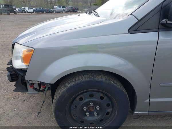 2014 DODGE GRAND CARAVAN SE — I155