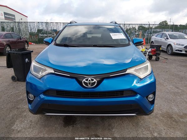 2016 TOYOTA RAV4 XLE