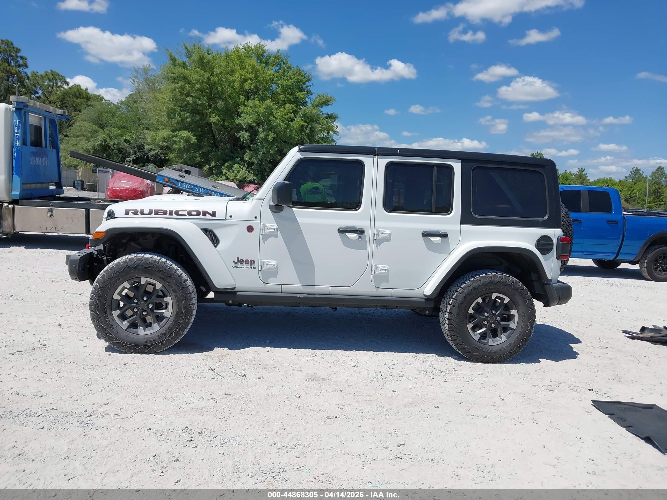 2025 JEEP WRANGLER 4-DOOR RUBICON 4X4
