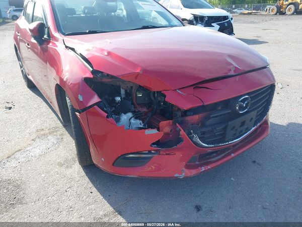 2018 MAZDA MAZDA3 TOURING