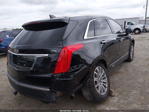 2017 CADILLAC XT5 LUXURY