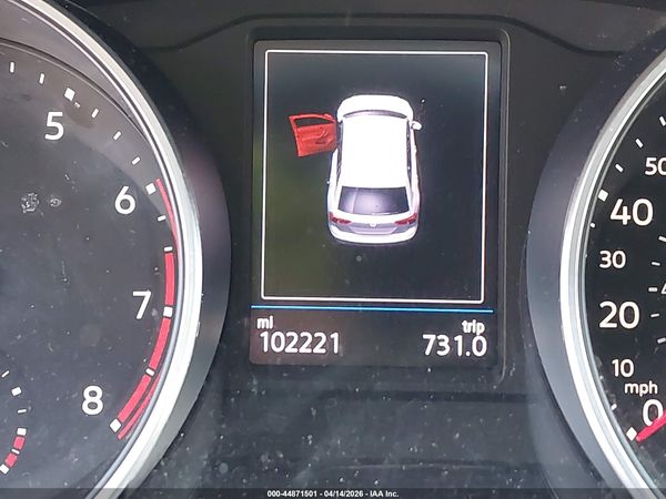 2021 VOLKSWAGEN TIGUAN — I118