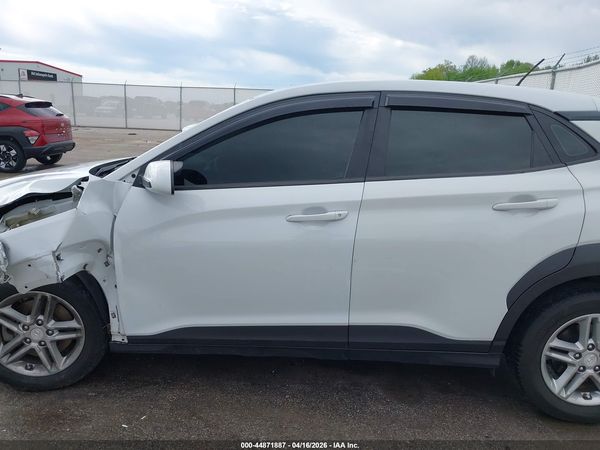 2020 HYUNDAI KONA SE