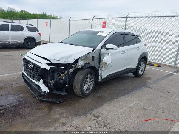 2020 HYUNDAI KONA SE