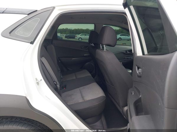 2020 HYUNDAI KONA SE