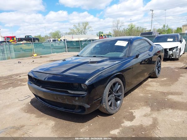 2012 DODGE CHALLENGER SXT