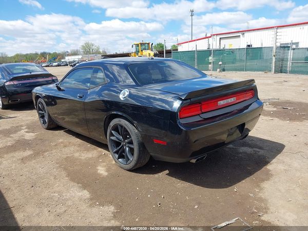 2012 DODGE CHALLENGER SXT