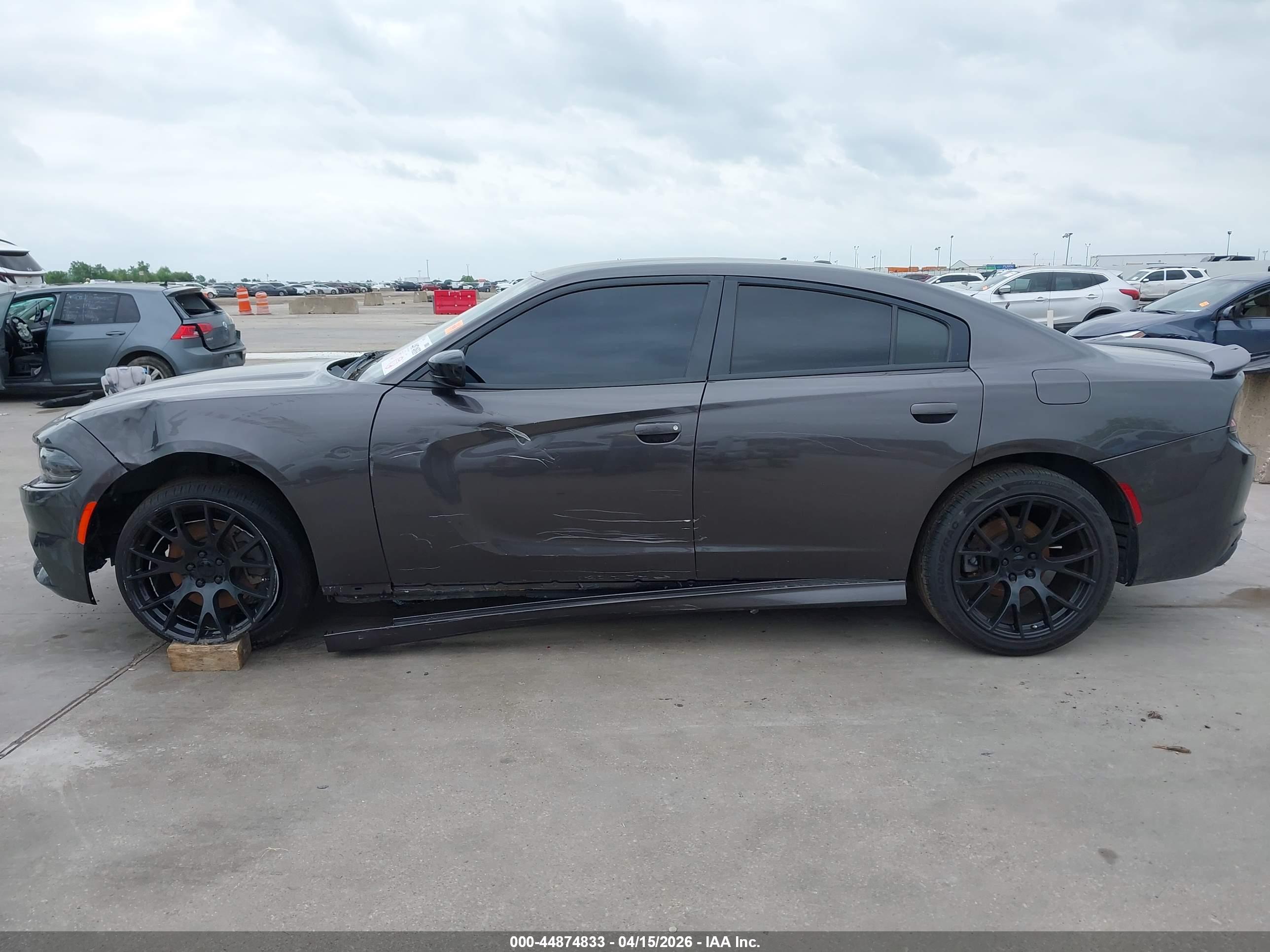 2018 DODGE CHARGER SXT RWD