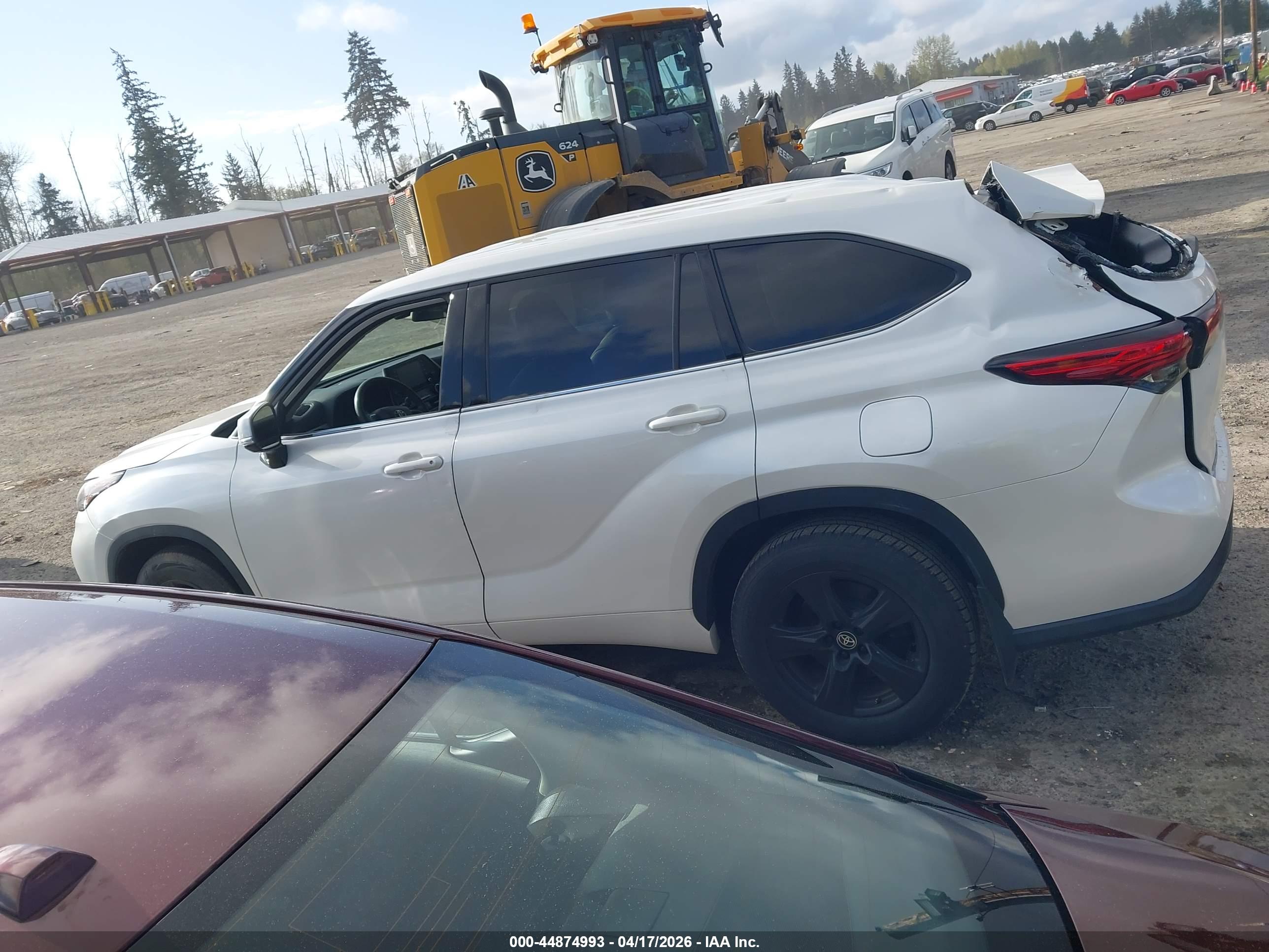 2020 TOYOTA HIGHLANDER L