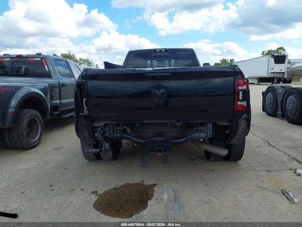 2022 RAM 3500 LARAMIE  4X4 8' BOX