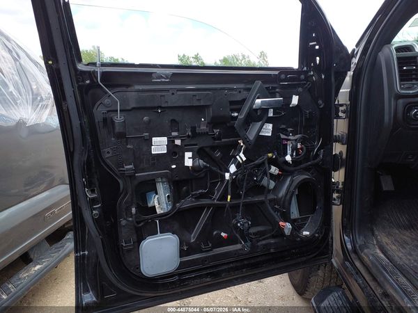 2022 RAM 3500 LARAMIE  4X4 8' BOX
