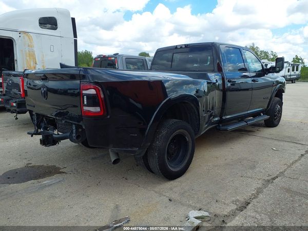 2022 RAM 3500 LARAMIE  4X4 8' BOX