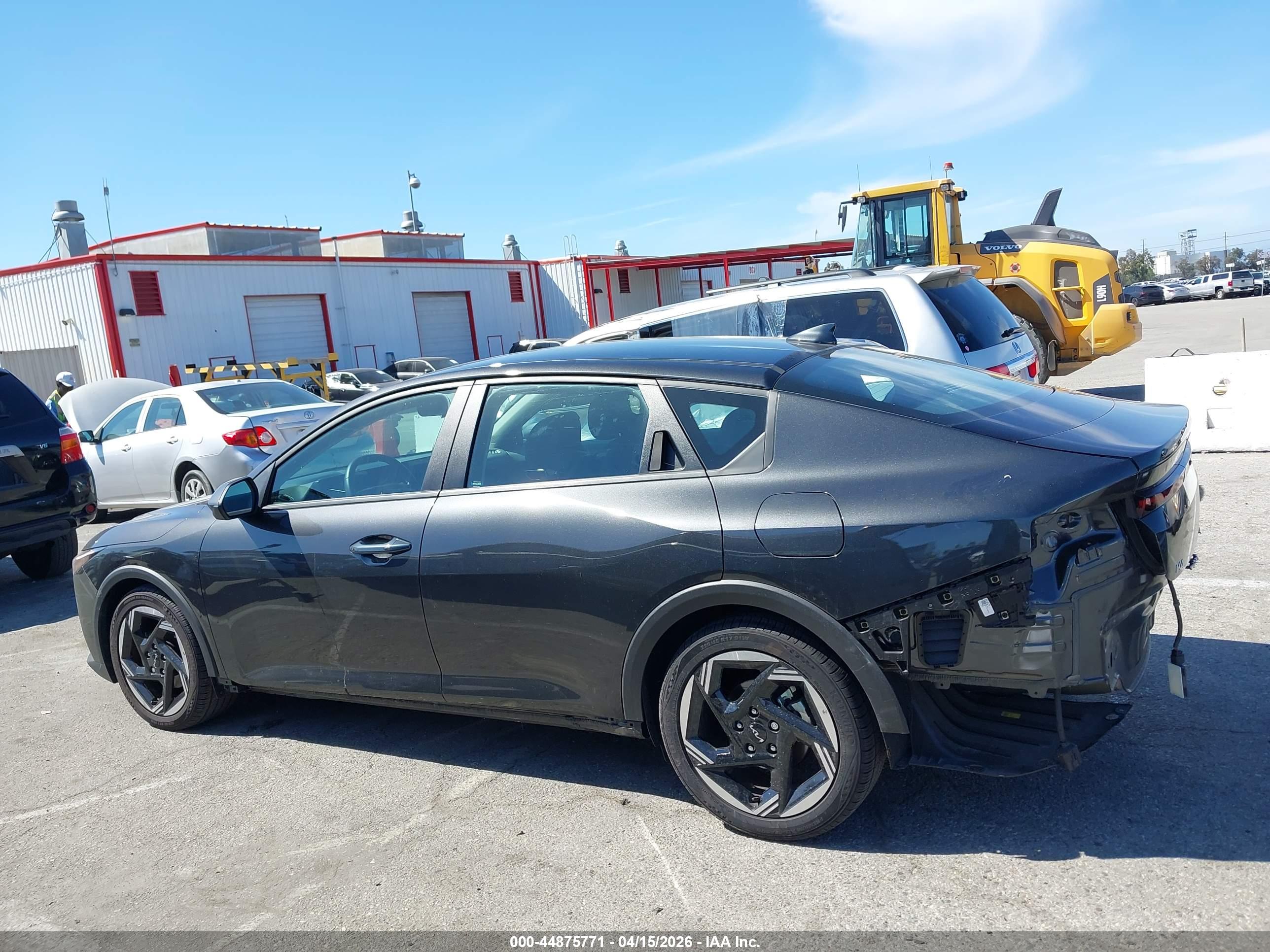 2025 KIA K4 EX