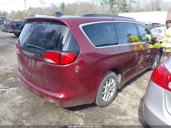 2021 CHRYSLER VOYAGER LXI