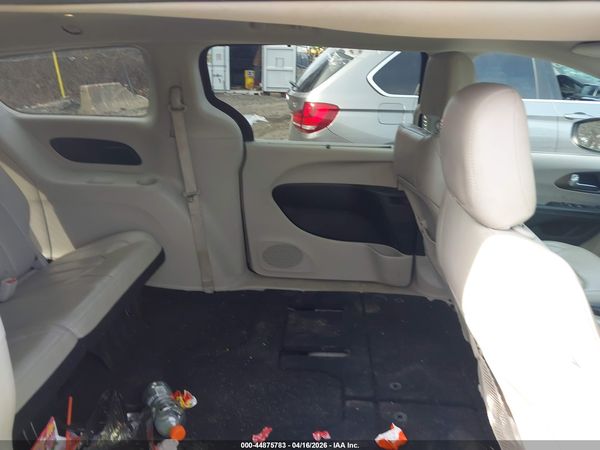2021 CHRYSLER VOYAGER LXI