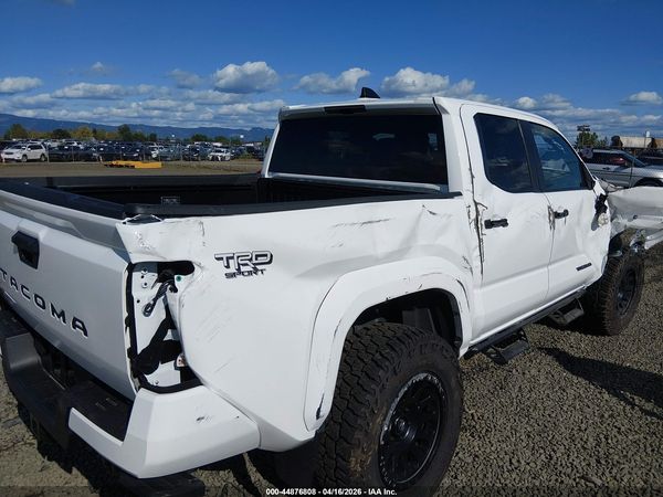 2024 TOYOTA TACOMA TRD SPORT