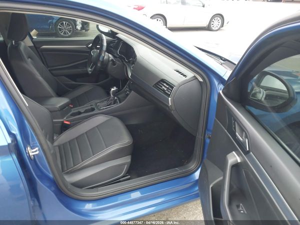 2022 VOLKSWAGEN JETTA 1.5T SE — I5