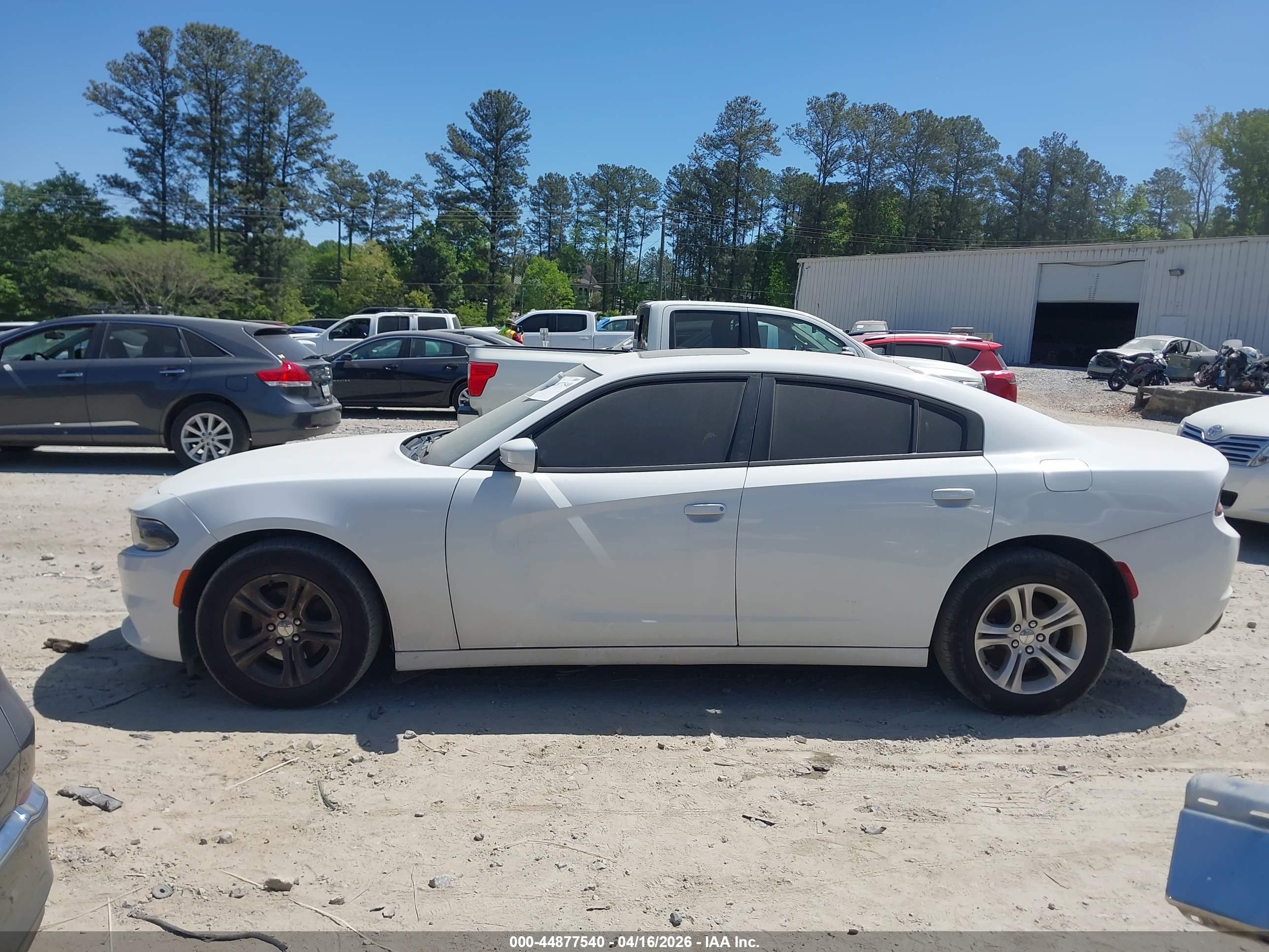 2019 DODGE CHARGER SXT RWD